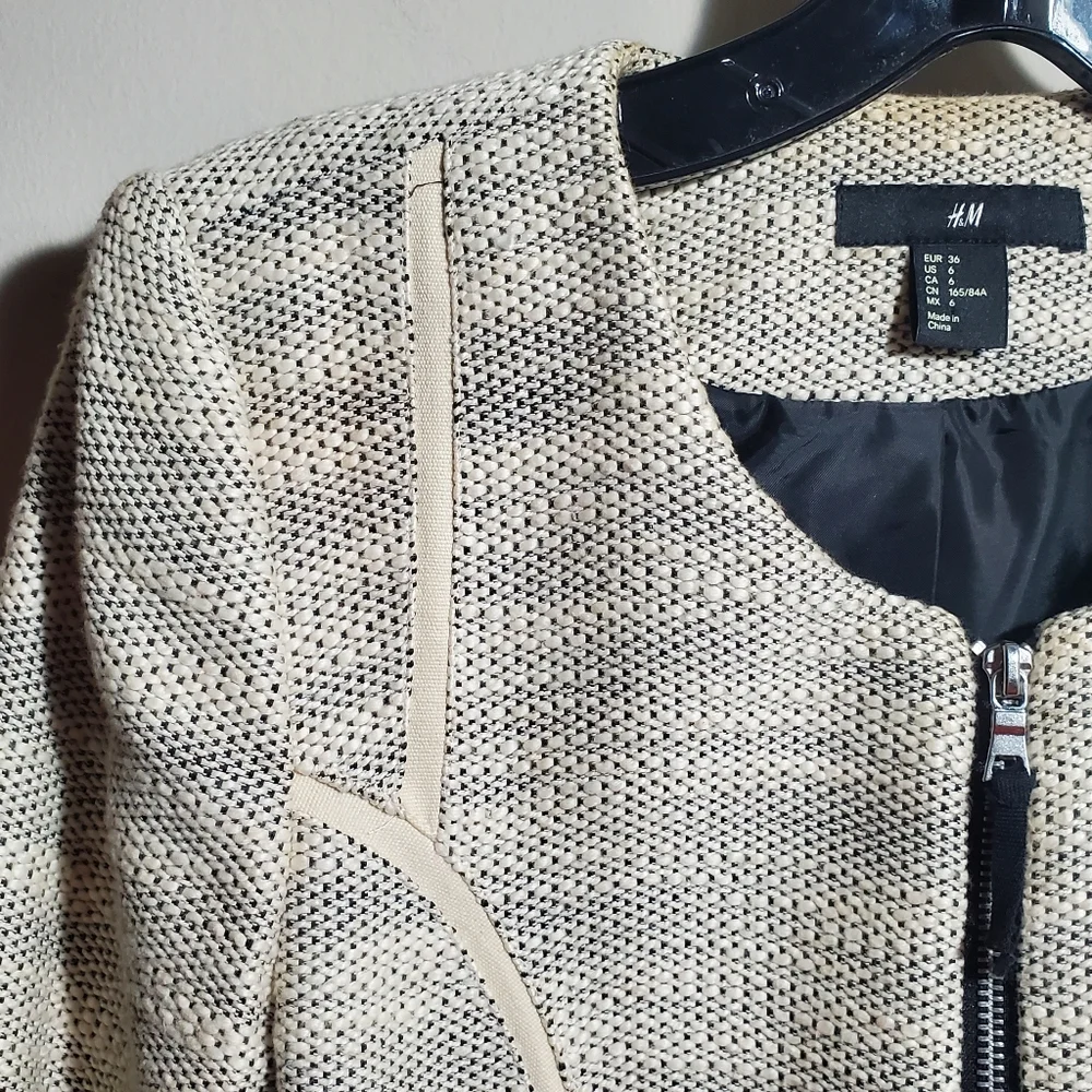 H&M Ivory & Black Tweed Cropped Lined Jacket